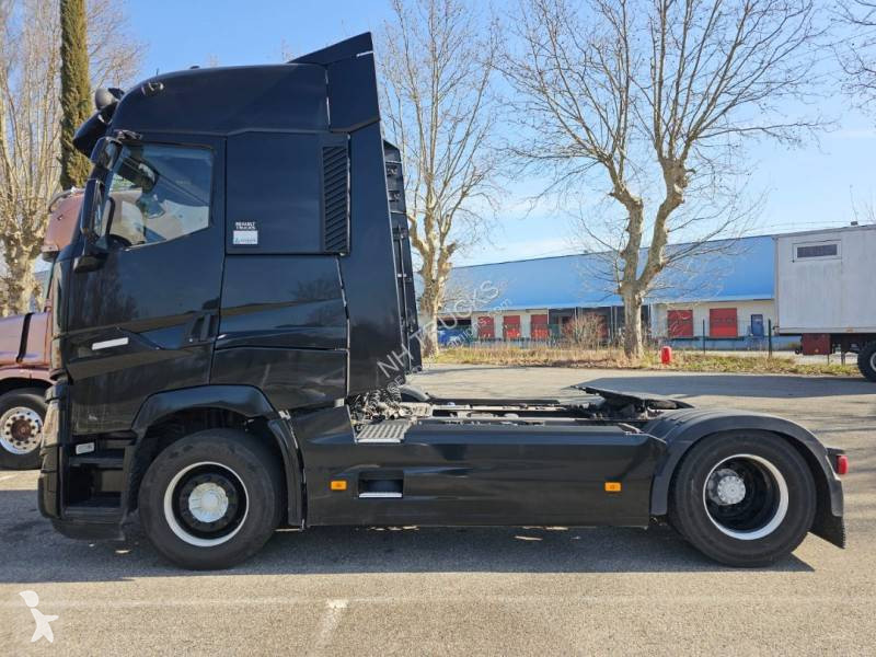 Tractor Renault