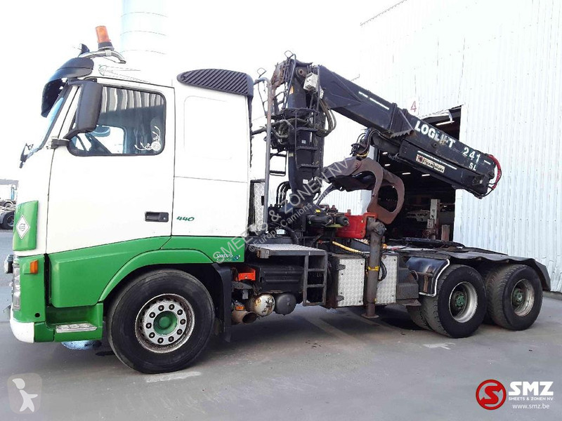 Traktor Volvo 610 6x4 loglift oil in water