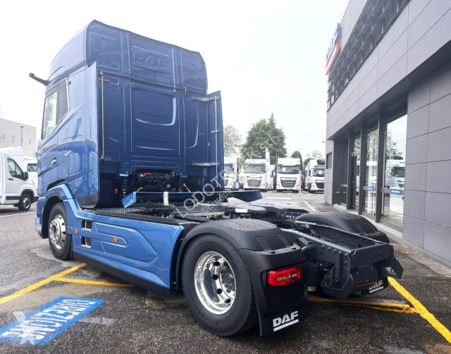 Trattore Stradale DAF X
