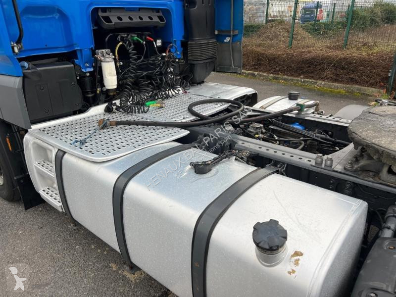 Traktor DAF 480