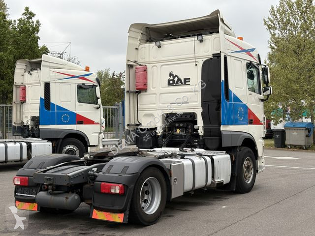 Traktor DAF 480...