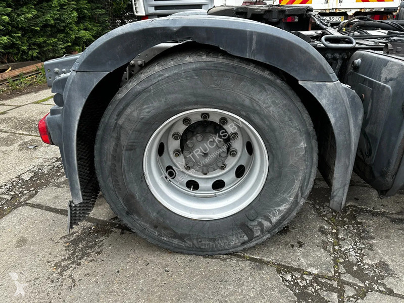 Traktor Mercedes 1851 4X2 Tractor-unit...