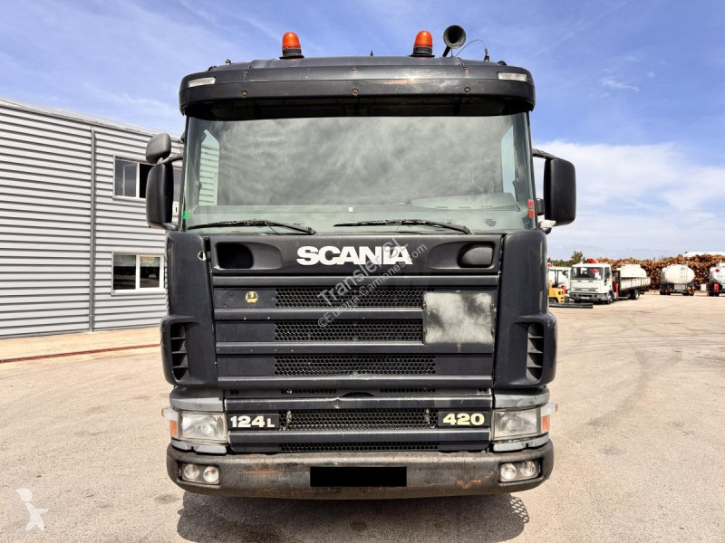 Trekker Scania 124LA 4X2 NA 420