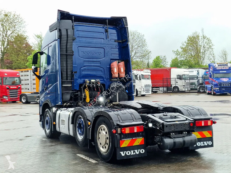 Tahač Volvo 13460 Globetrotter 6x2 - I Save -...