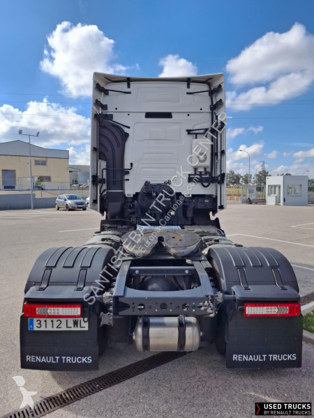 Traktor Renault