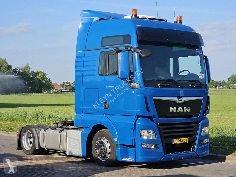 Traktor MAN 18.510