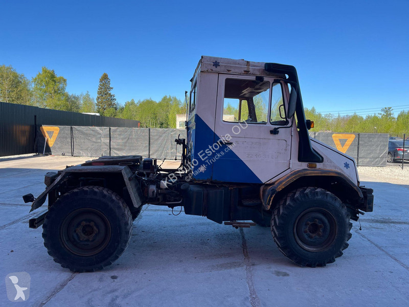 Traktor Mercedes U130 4x4