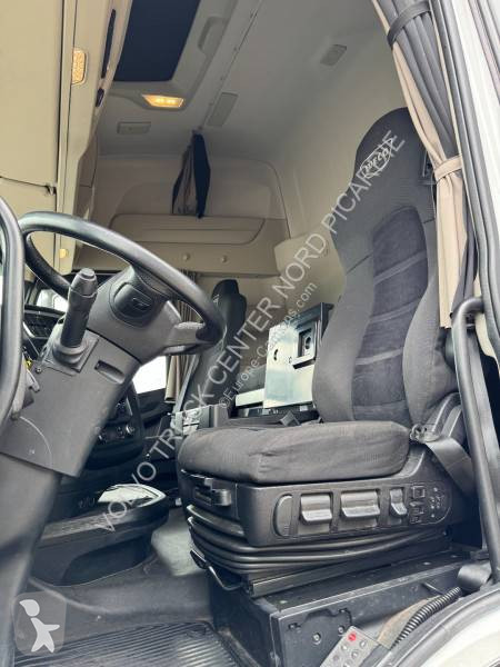 Traktor Iveco