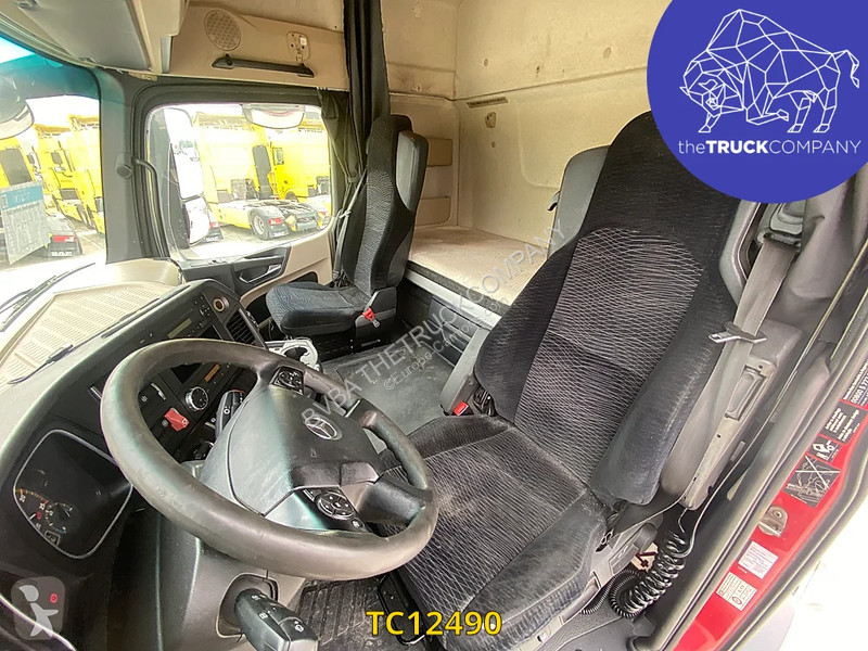 Traktor Mercedes 1842