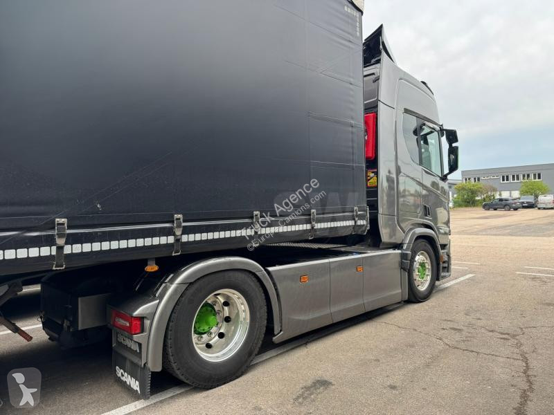 Traktor Scania 500