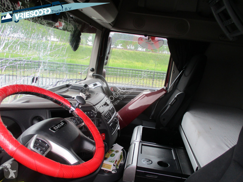 Tracteur DAF 480 FTG