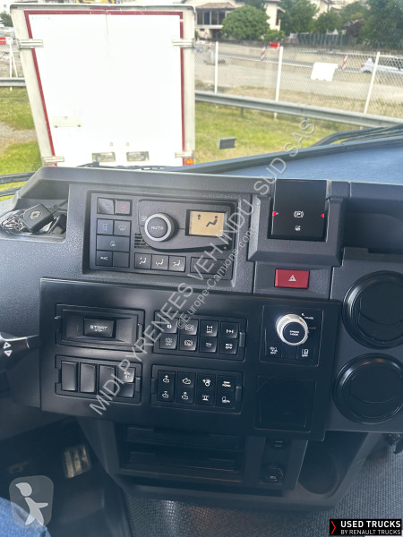 Tracteur Renault
