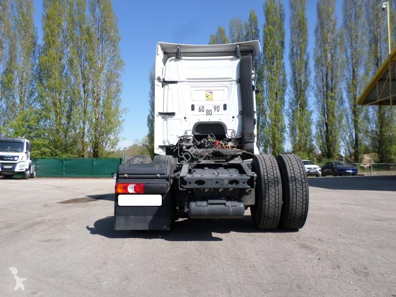 Traktor Mercedes 1845