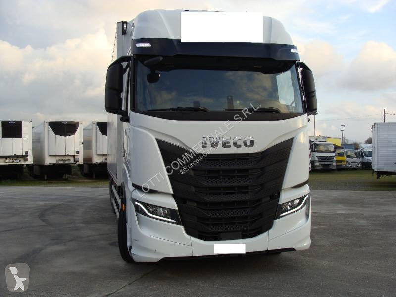 Tractor Iveco