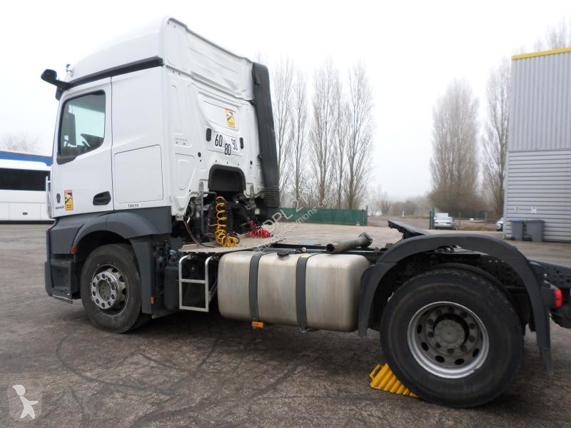 Traktor Mercedes 1842 LS