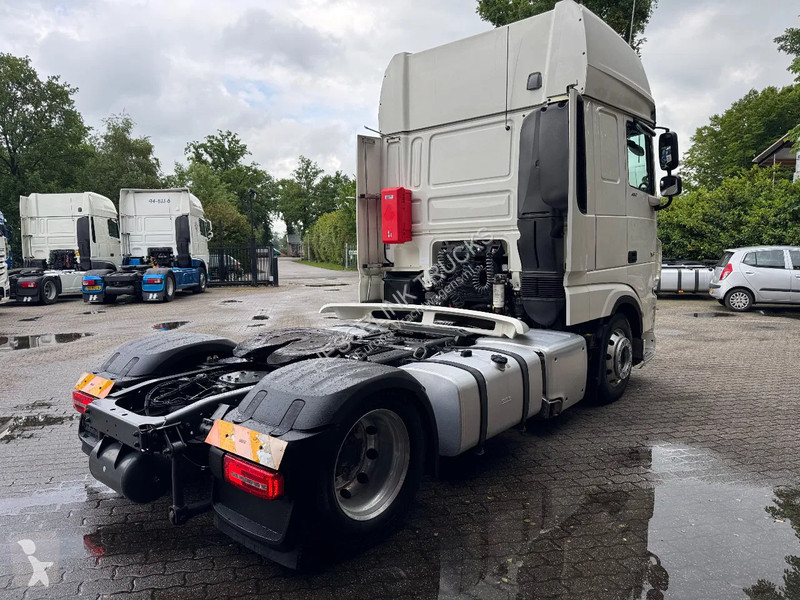 Trekker DAF 480 Mega SSC 2X tank Standklima...