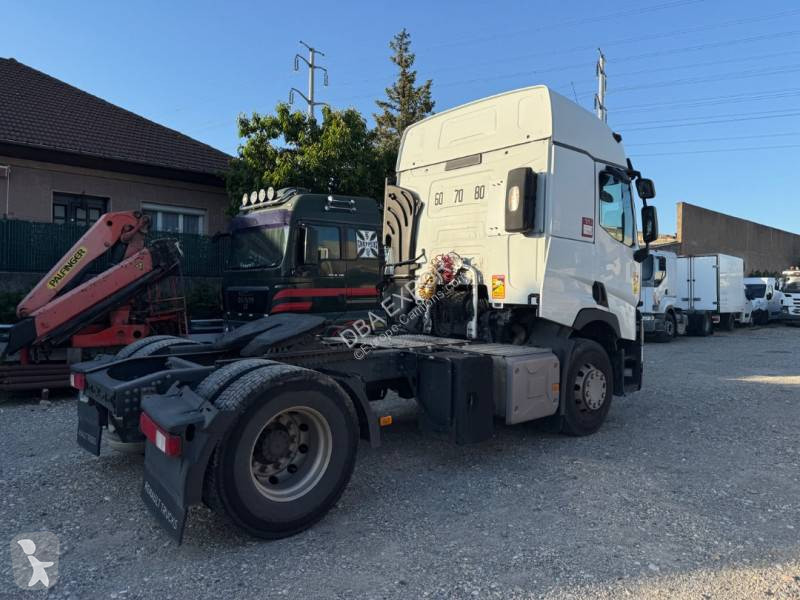 Tracteur Renault