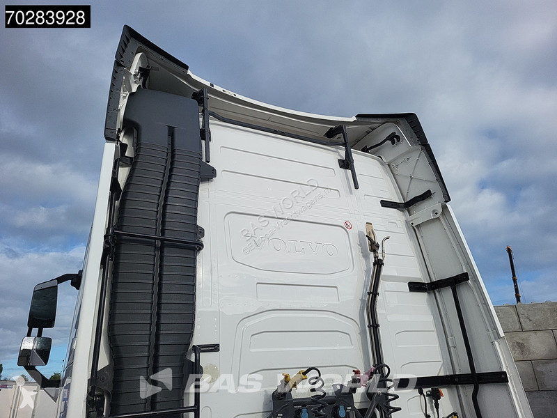 Tahač Volvo FH  4X2 LNG VEB+ ADR VDS I-ParkCool...