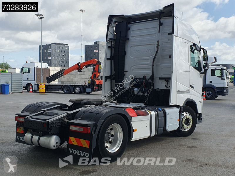Tahač Volvo FH  4X2 LNG VEB+ ADR VDS I-ParkCool...