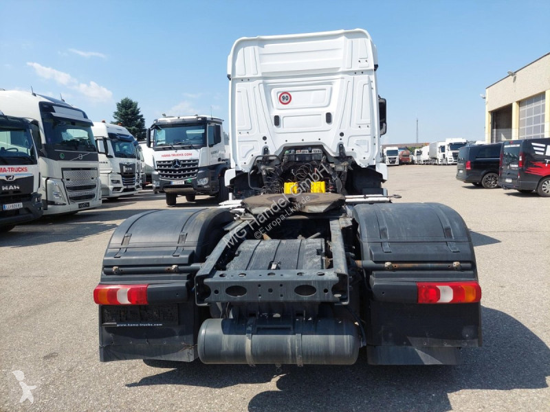 Traktor Mercedes Actros 1840, MP4