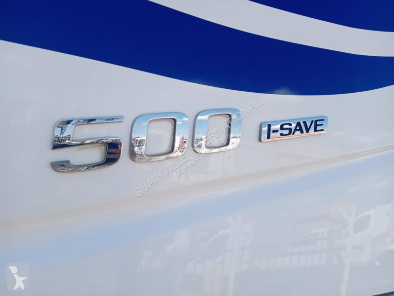 Tahač Volvo 500