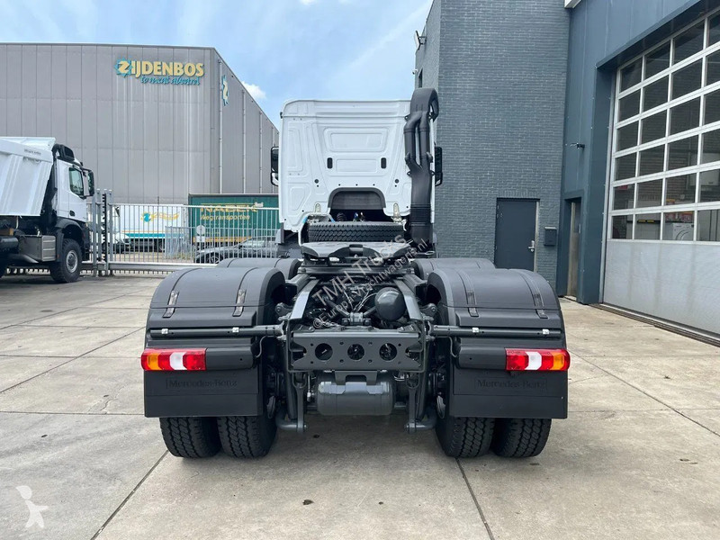 Tahač Mercedes 3348 S 6x4 Tractor Head