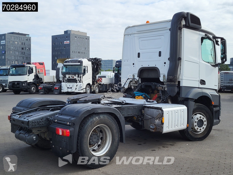 Tractor Mercedes 1845 4X2 ClassicSpace Retarder...
