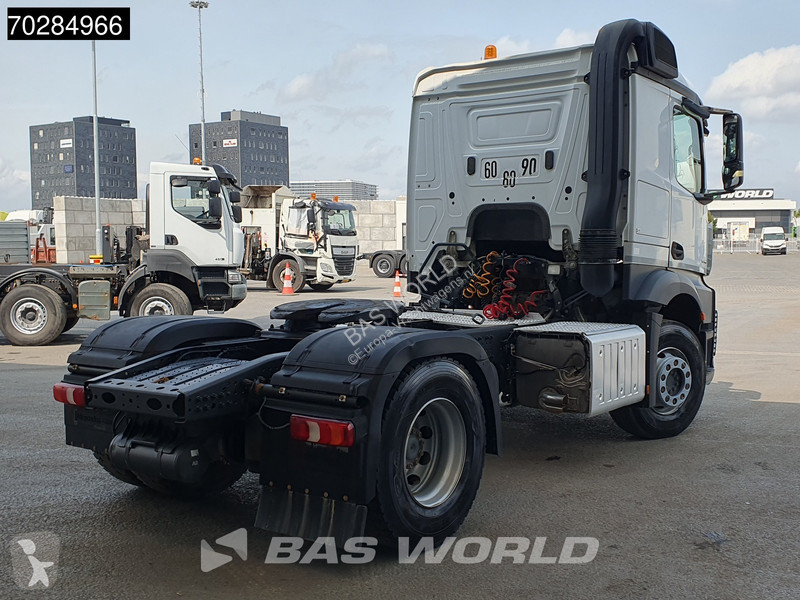 Tahač Mercedes 1845 4X2 ClassicSpace Retarder...