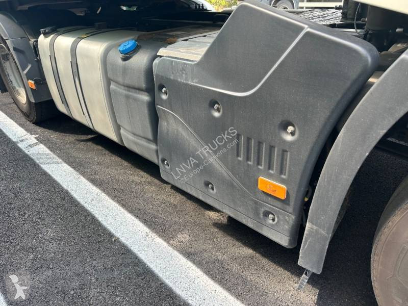 Tractor Renault