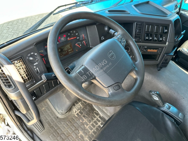 Traktor Volvo 450 EURO 5, Hydraulic