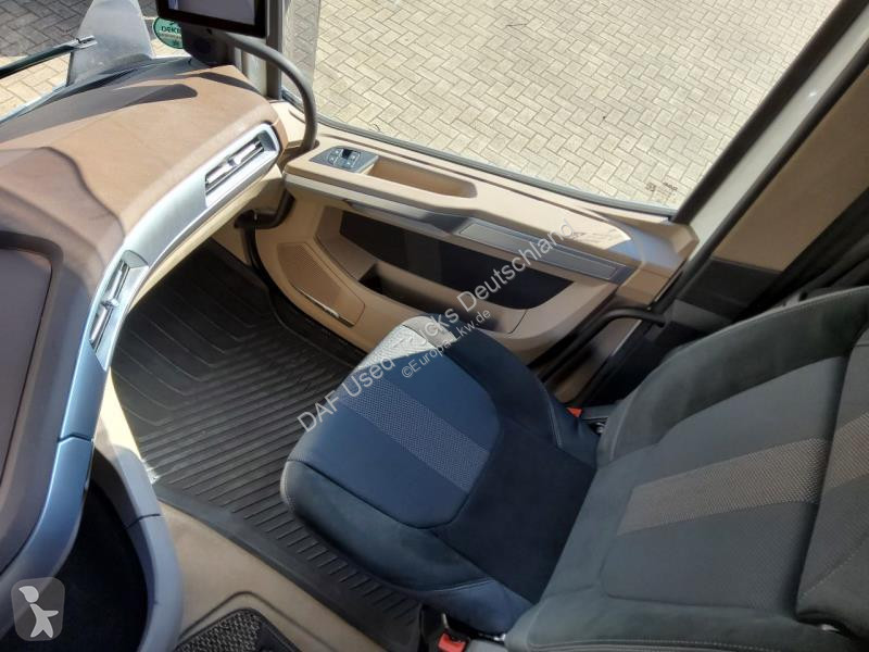 Traktor DAF + 530 FT 4X2