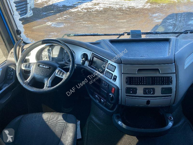 Traktor DAF 480 FT LOW DECK 4X2