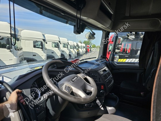 Traktor DAF 480 FT LOW DECK 4X2