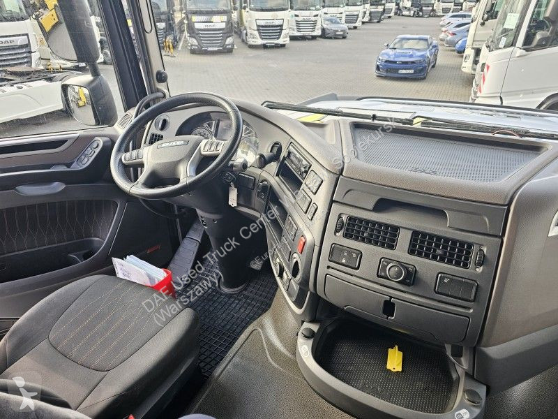 Traktor DAF 480 FT LOW DECK 4X2
