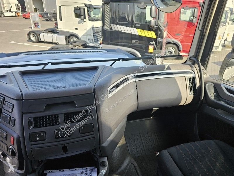 Tahač DAF 480 FT LOW DECK 4X2