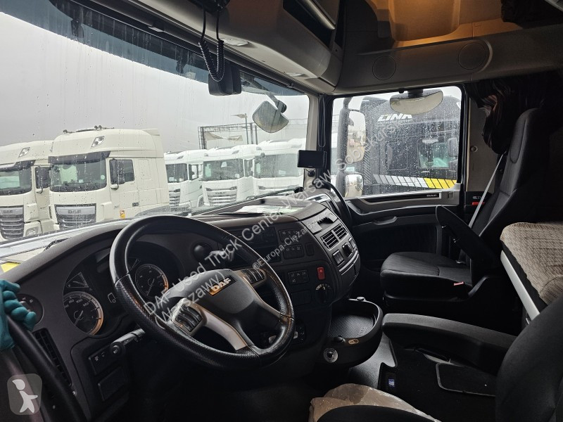 Traktor DAF 480 FT LOW DECK 4X2