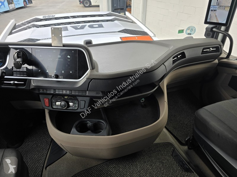 Traktor DAF 480 FT 4X2