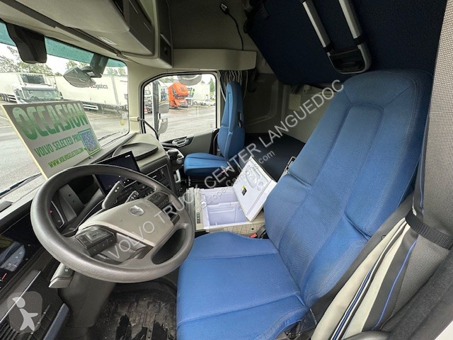 Traktor Volvo 500 I-SAVE TC GLOBE