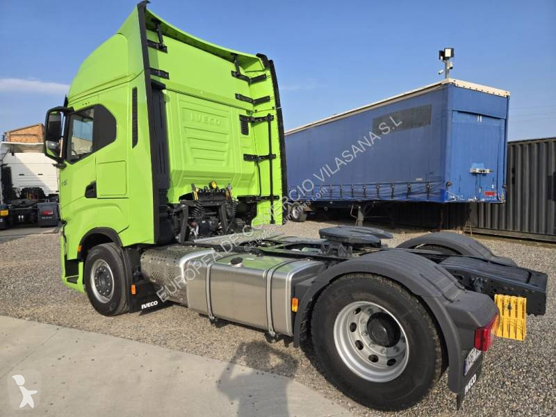 Tracteur Iveco