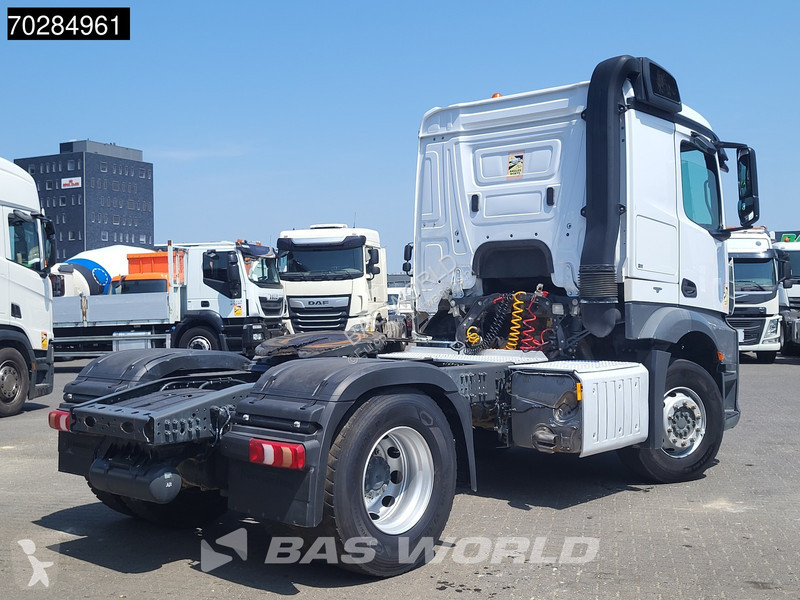 Traktor Mercedes 1845 4X2 ClassisSpace PTO...