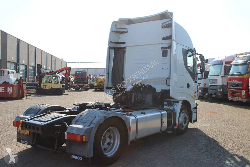 Traktor Iveco 420 + EURO 6