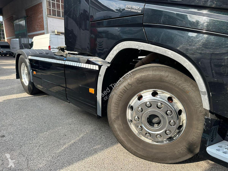 Trattore Stradale Volvo FH