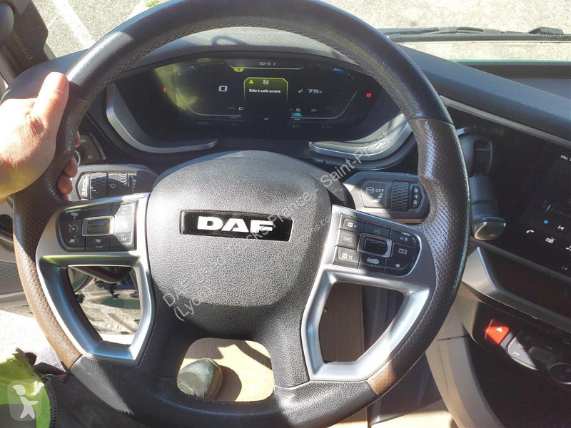 Traktor DAF + 530 FT 4X2