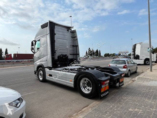 Tahač Volvo