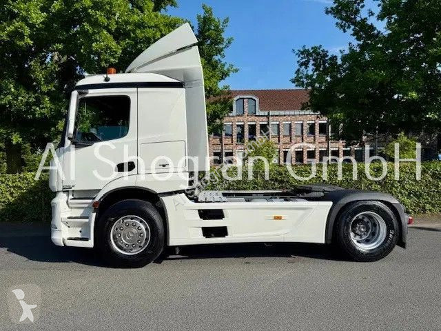 Traktor Mercedes 1836 Blatt / Luft / Euro 6