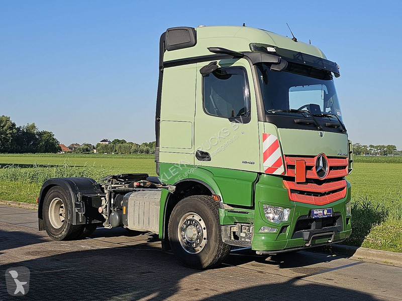 Tahač Mercedes ACTROS 1846 4X4 HAD PTO+HYDR.
