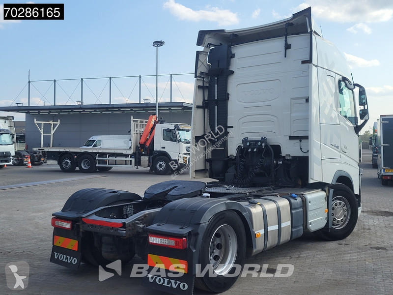 Traktor Volvo 4X2 2x Tanks I-Park Cool ACC Euro 6