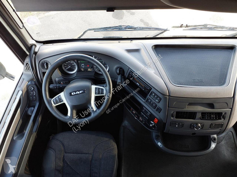 Traktor DAF 480 FTP 6X2 P