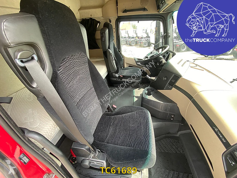 Traktor Mercedes 1842