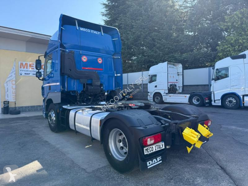 Traktor DAF